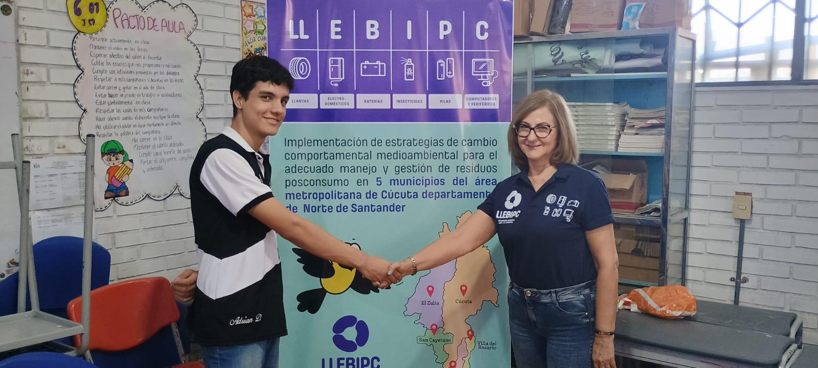 Descripción de la imagen 13